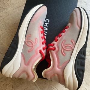 USED CHANEL SNEAKERS from 19P